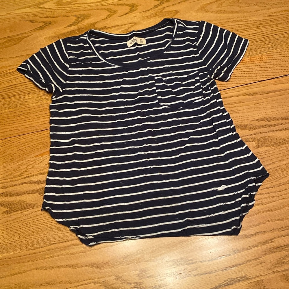 blue and white striped shirt sleeve shirt hollister